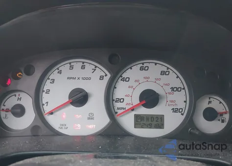 2004 Ford Escape Xlt из США, поврежденный, VIN 1FMYU03134KA64874